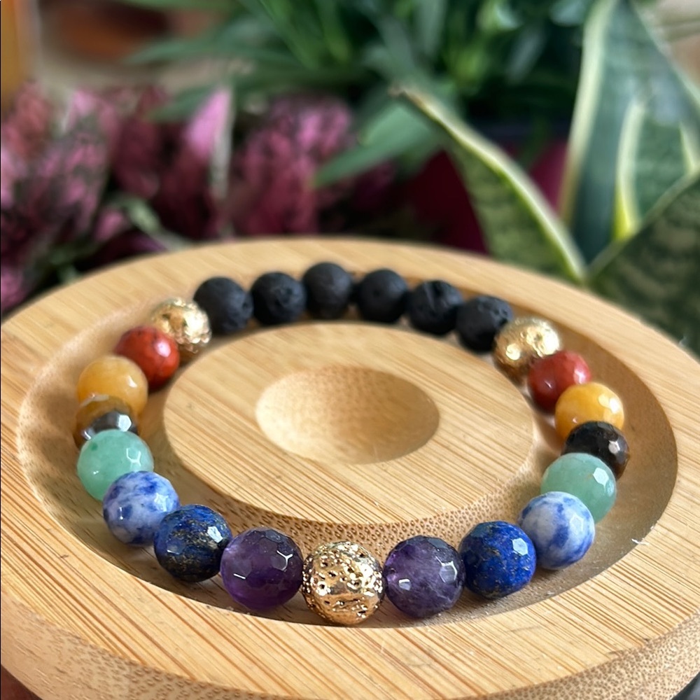🌈 Handmade Chakra Crystal Gemstone Beaded Bracelet